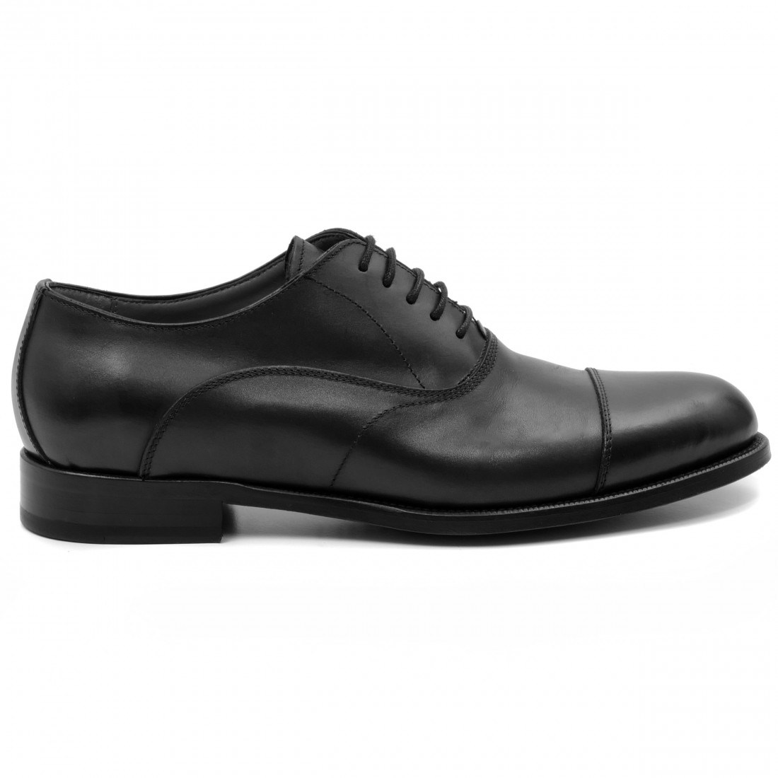 Calpierre men's oxford shoe in black leather