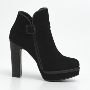 Platform ankle boots in black suede with high heel