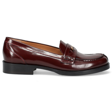 Le Claire penny loafer in...