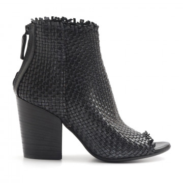 Twisted effect open-toe black ankle boots