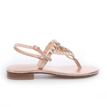 Flip flop sandals in copper leather with strass