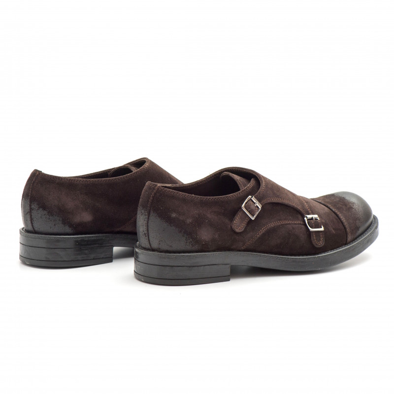 Double monk straps in handwaxed brown suede