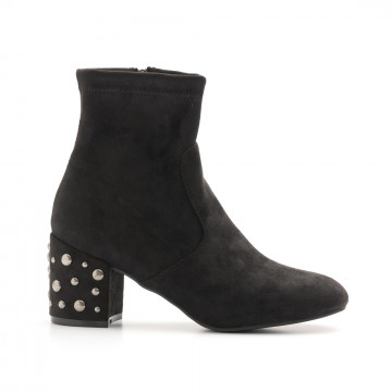 Black ankle boots Roberta Martini with studded heel