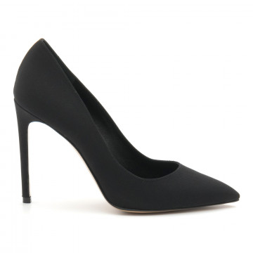 High heel White D pump in black fabric