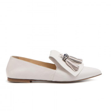 White soft leather Fabi mocassins with tassels