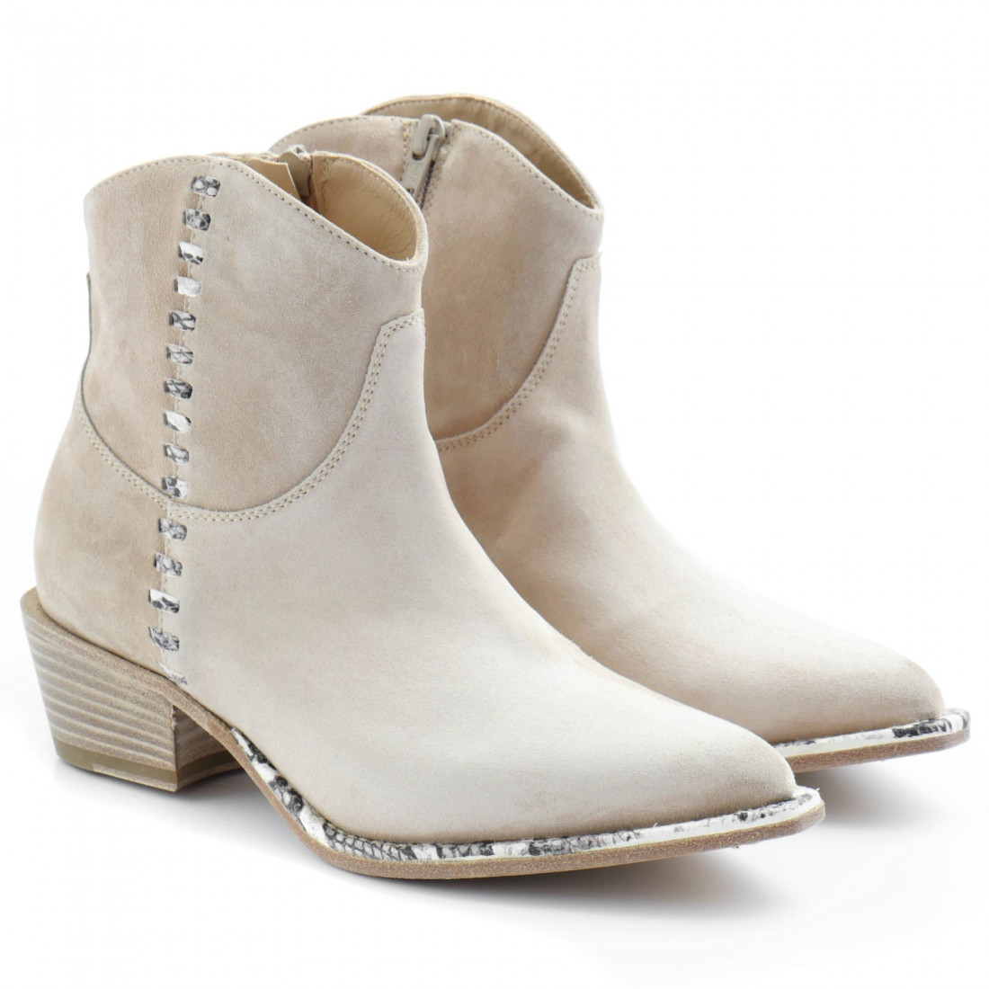 Laura Bellariva women's camperos ankle boot in beige leather