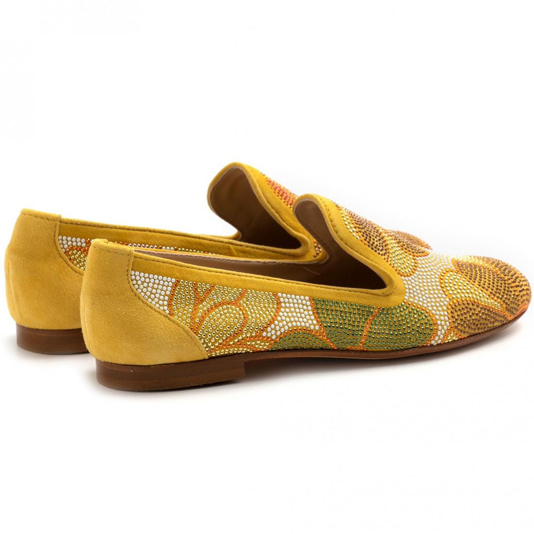 Zapato Belle Vie modelo Via Danesi amarillo con pedrería de colores