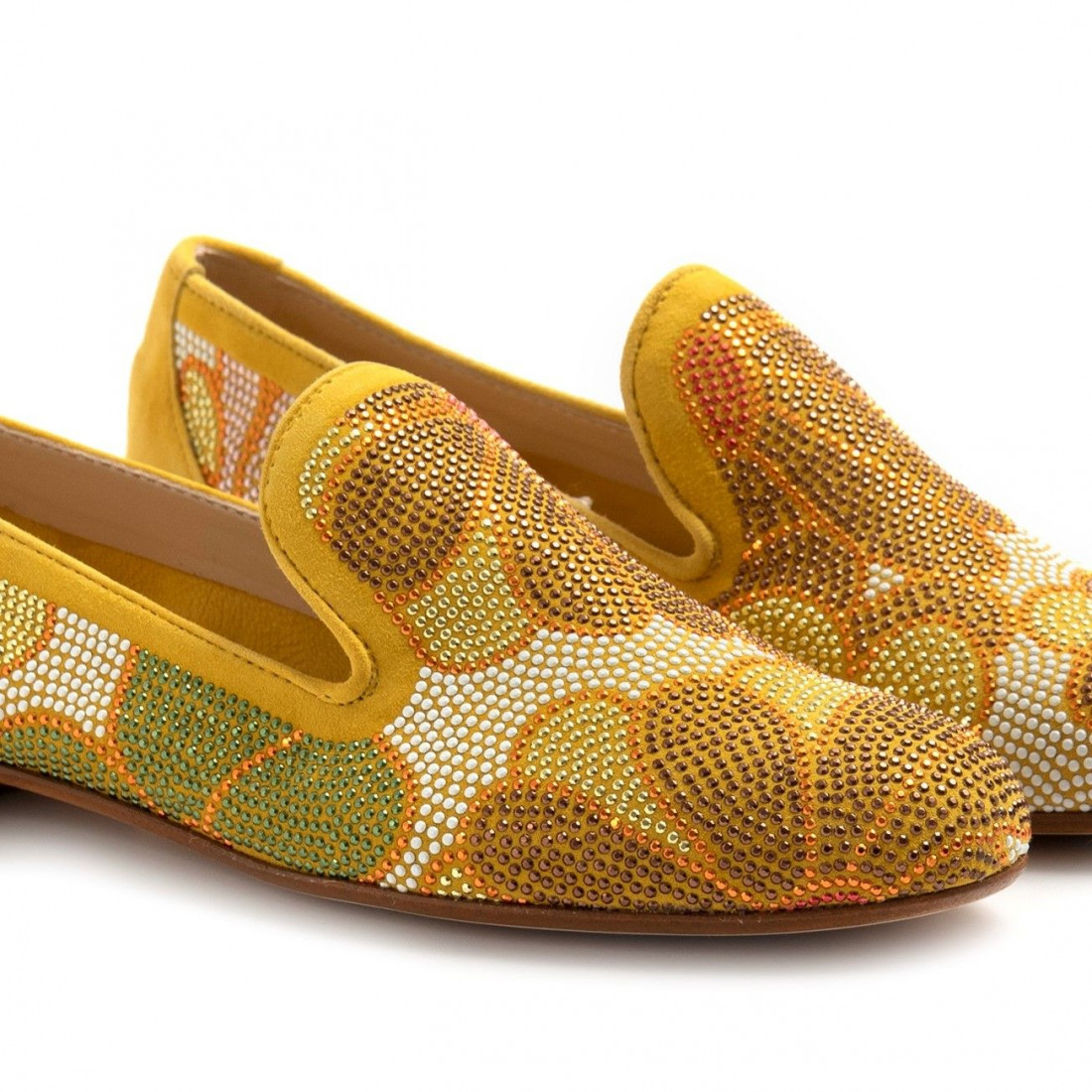 Chaussure Belle Vie modèle Via Danesi jaune avec strass colorés