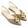 Prosperine Flacher Slingback-Schuh in Goldglitter mit gelben Steinen