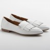Bruglia Milano weißer spitzer Schuh aus weichem Leder mit Fransen
