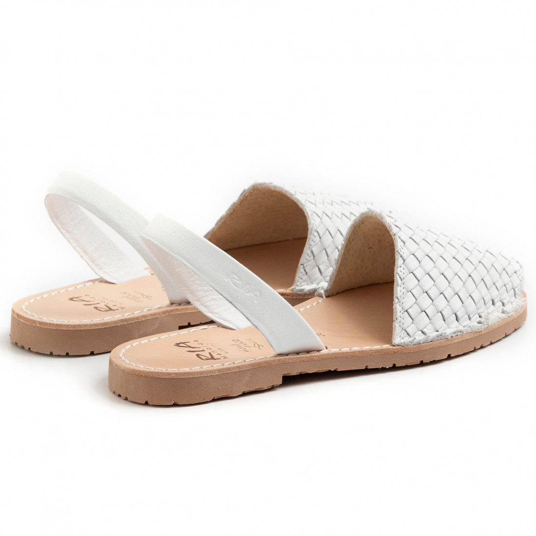 Ria Menorca 27803 abarcas sandal in white woven leather