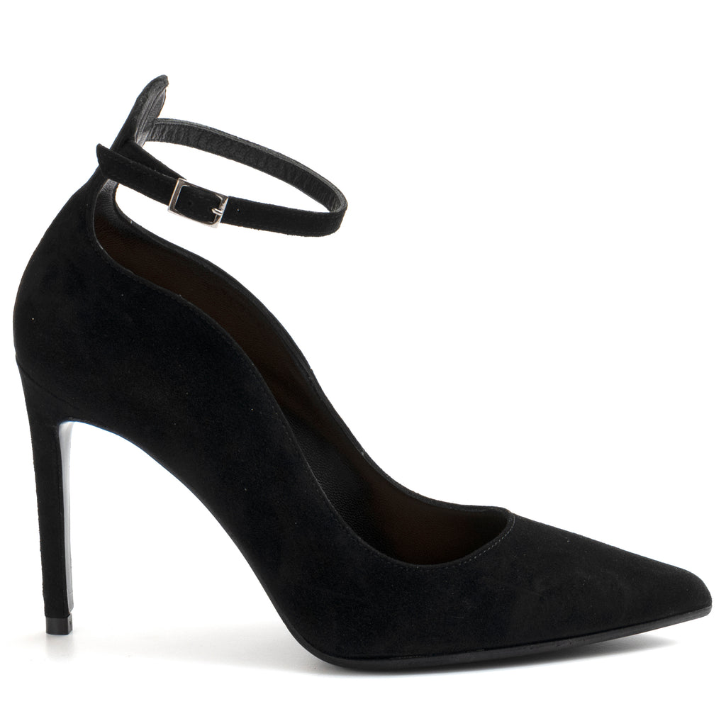 AI21---chantal---722NCAMOSCIO NERO