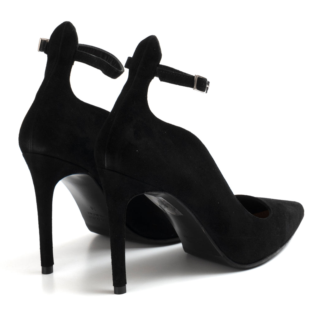 AI21---chantal---722NCAMOSCIO NERO_2_P