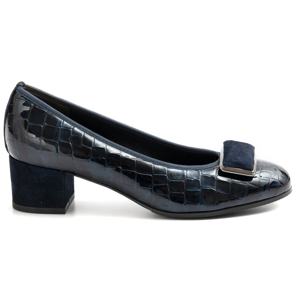 AI21---cinzia valle---9164SIOUX BLU