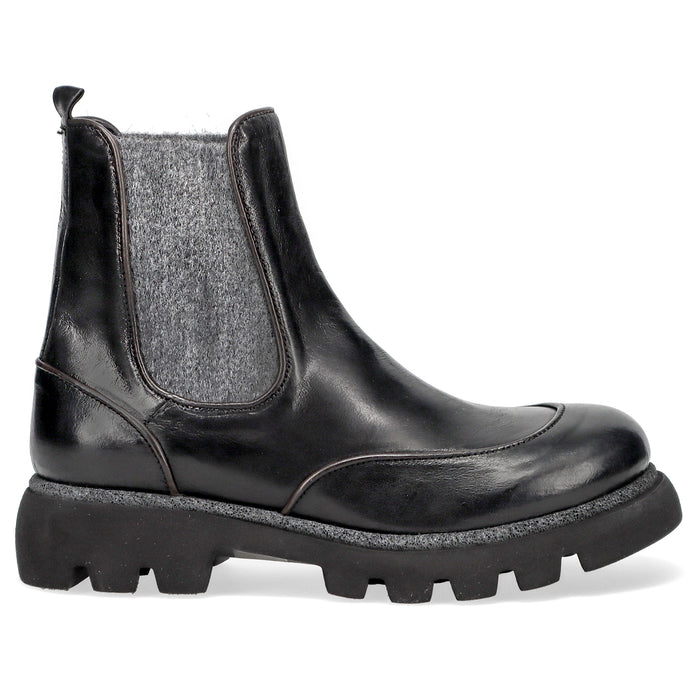 AI22---calpierre---DT426CANGLAU NERO