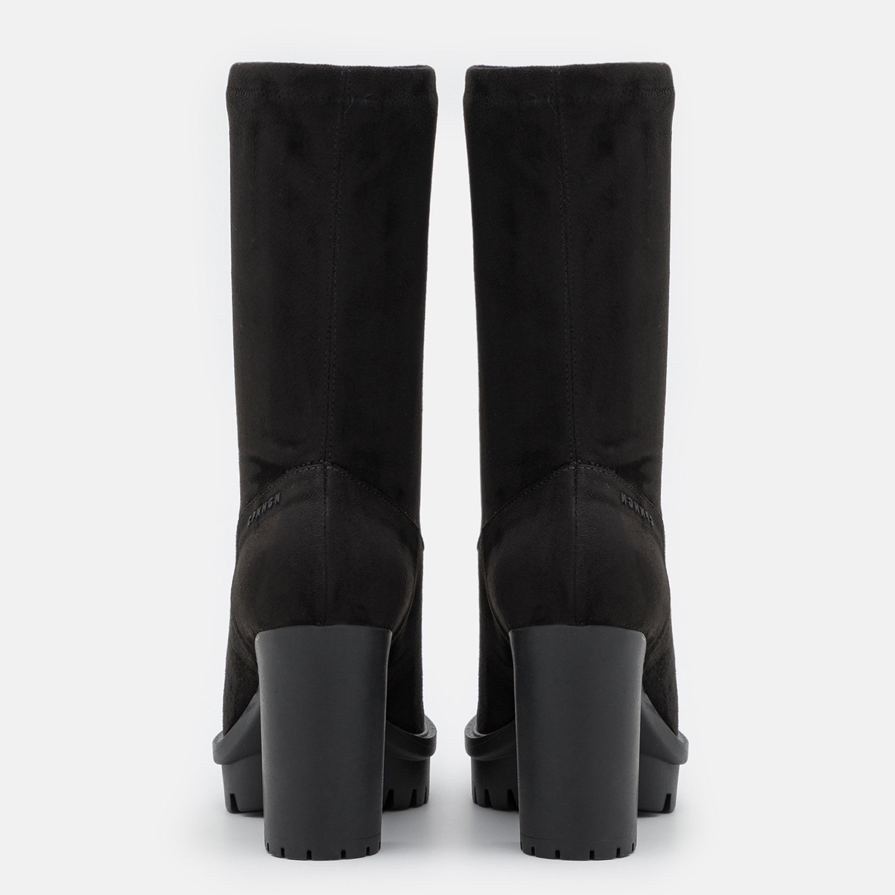 AI22---copenhagen---824VEGAN SUEDE BLACK_2_P