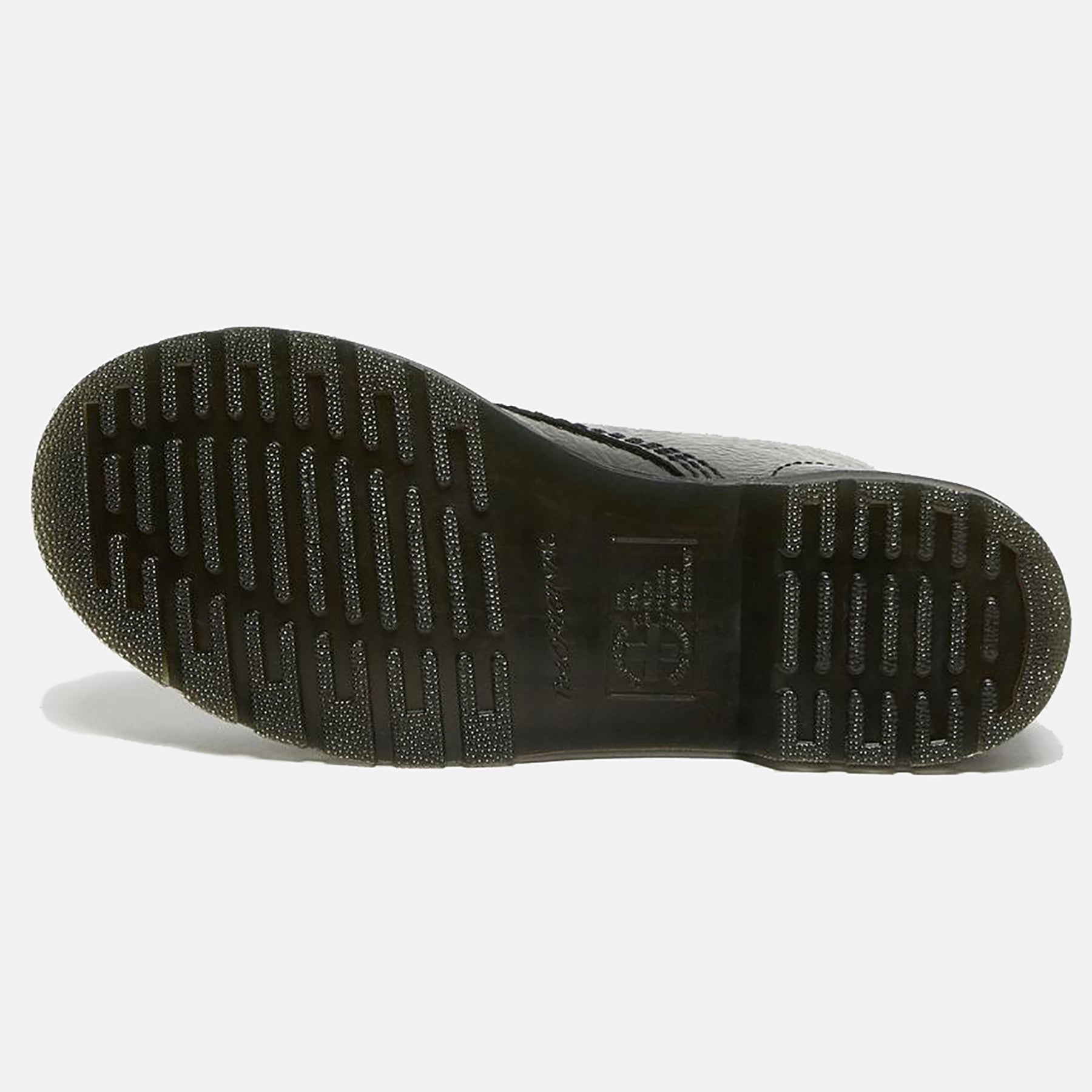 AI22---drmartens---1460BLACK DISTRESSED PATENT_5_P