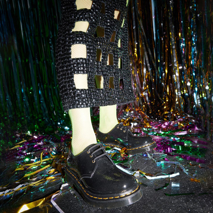 AI22---drmartens---1461BLACK DISTRESSED PATENT_1_P
