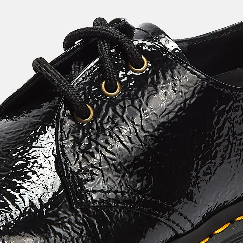 AI22---drmartens---1461BLACK DISTRESSED PATENT_7_P