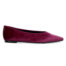 Giulia black pointed ballerina in purple corduroy
