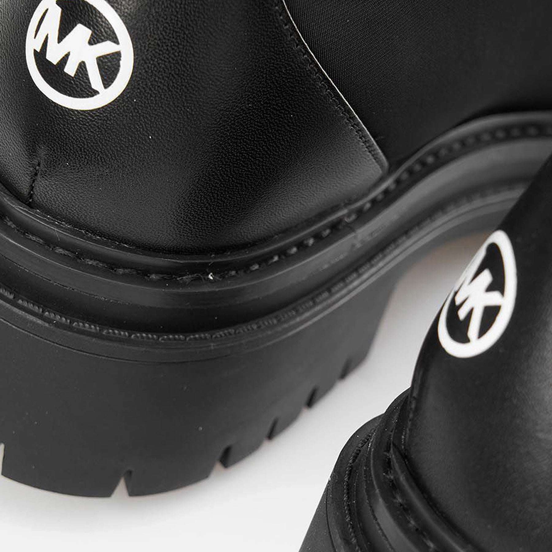 AI22---michael michael kors---40T2CMFE5S001_5_P