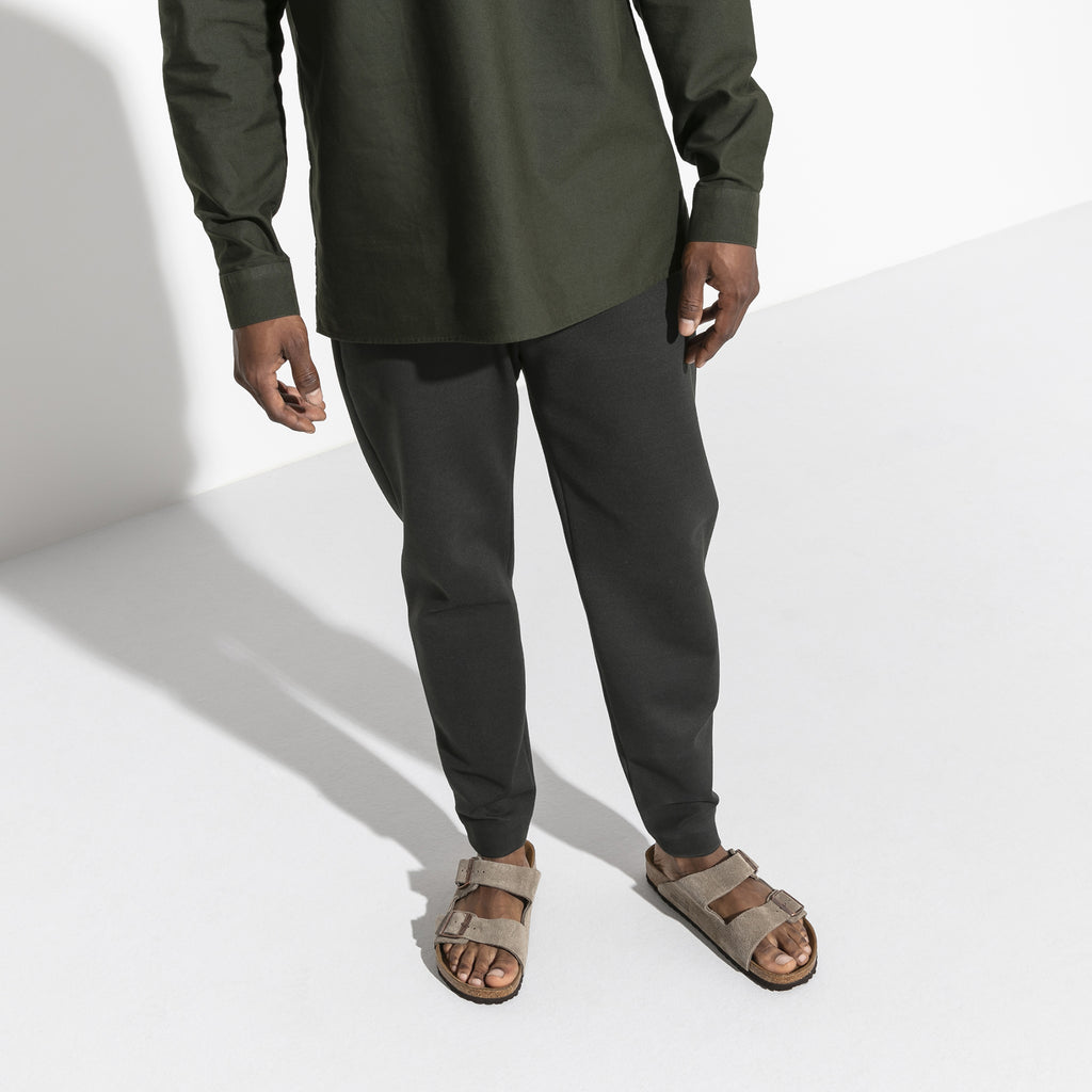 AI23---birkenstock---ARIZONA MAN051463_1_P