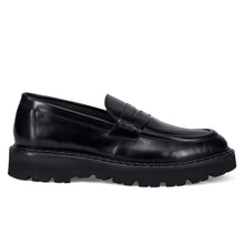 Men's black leather Pawelk's moccasin