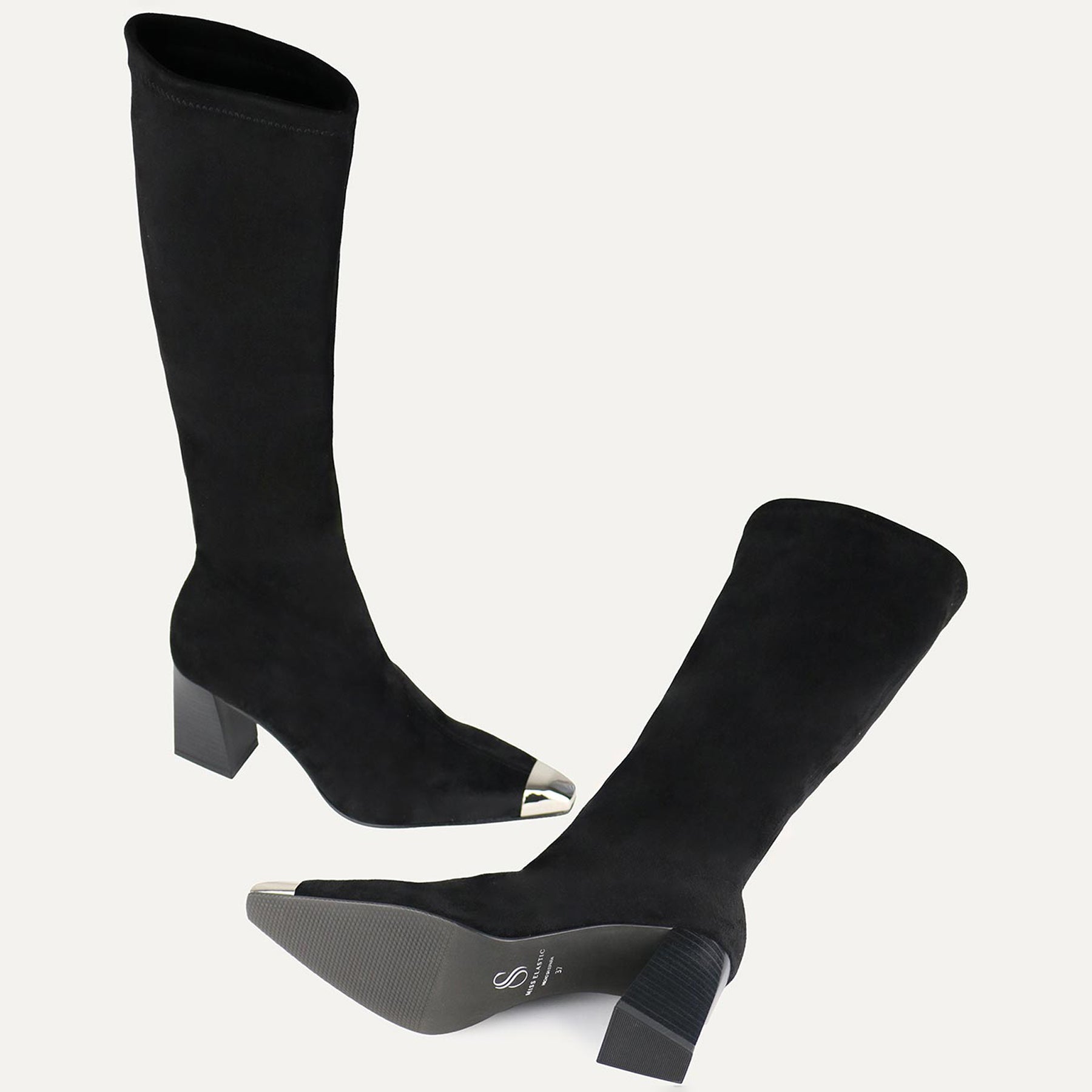 AI24---miss elastic---876130-AE05-NEGRO_2_P