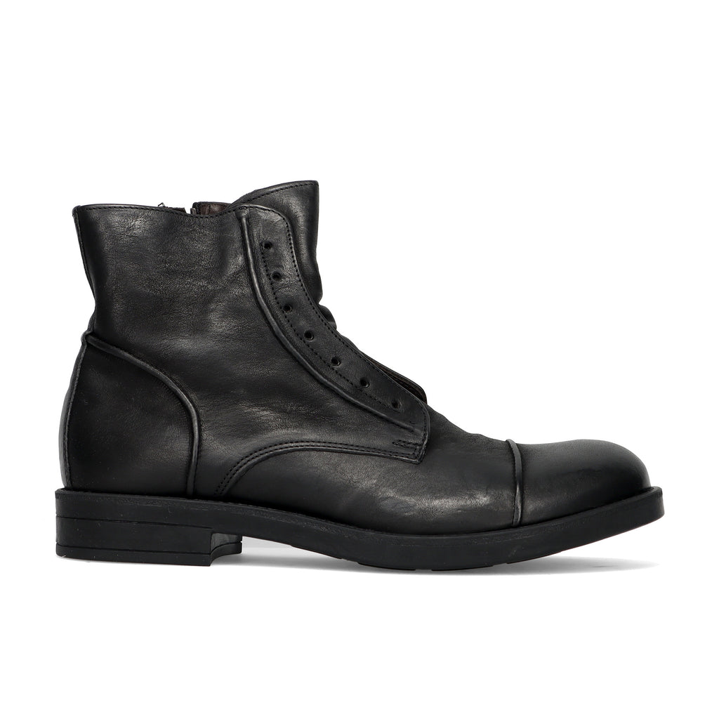 AI25---pawelks---21504BAND NERO