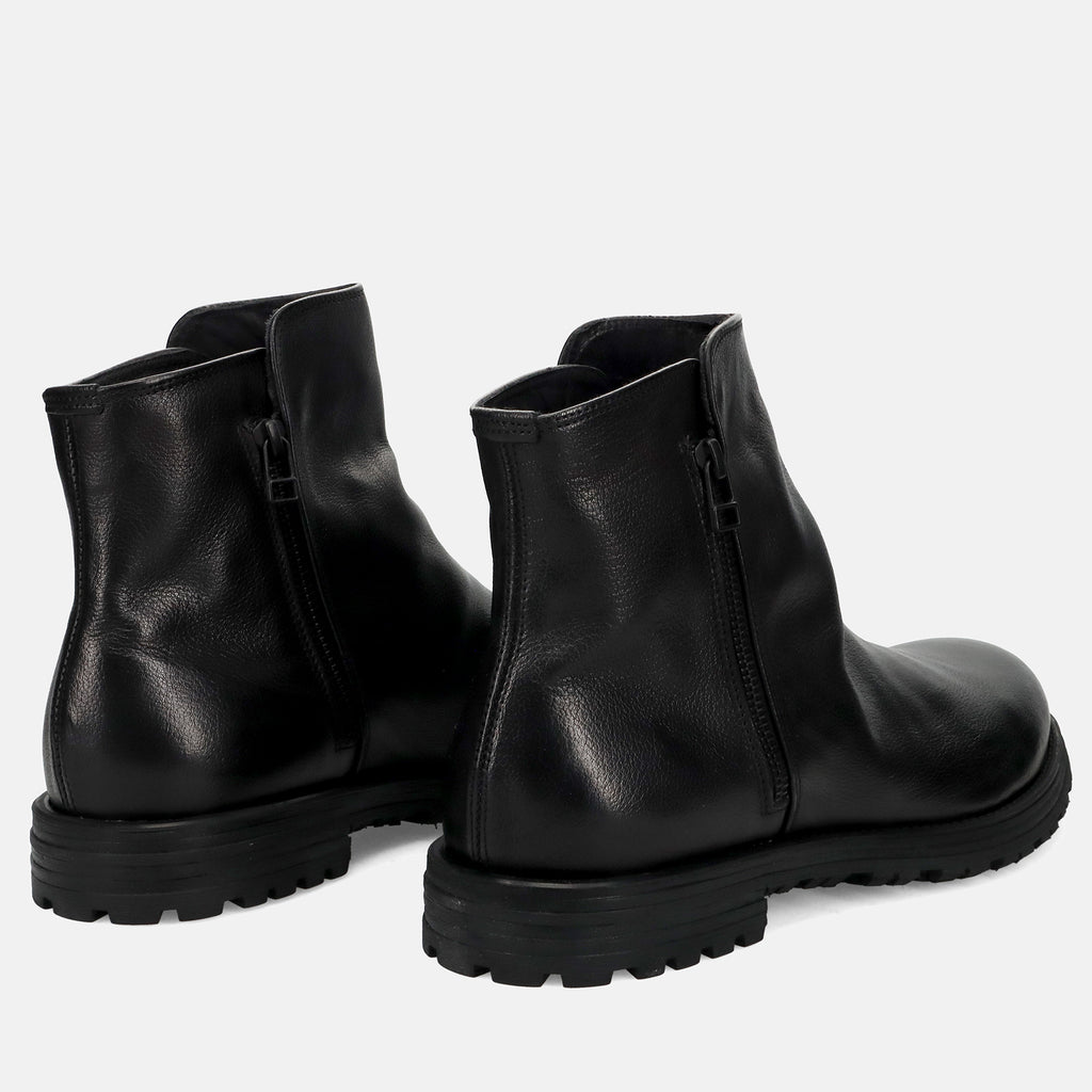 AI25---pawelks---24230SIERRA NERO DEEP_2_P
