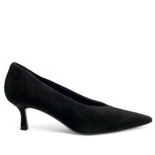 Black suede Sangiorgio pumps with comfortable spool heel
