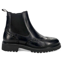 Chelsea brogue black