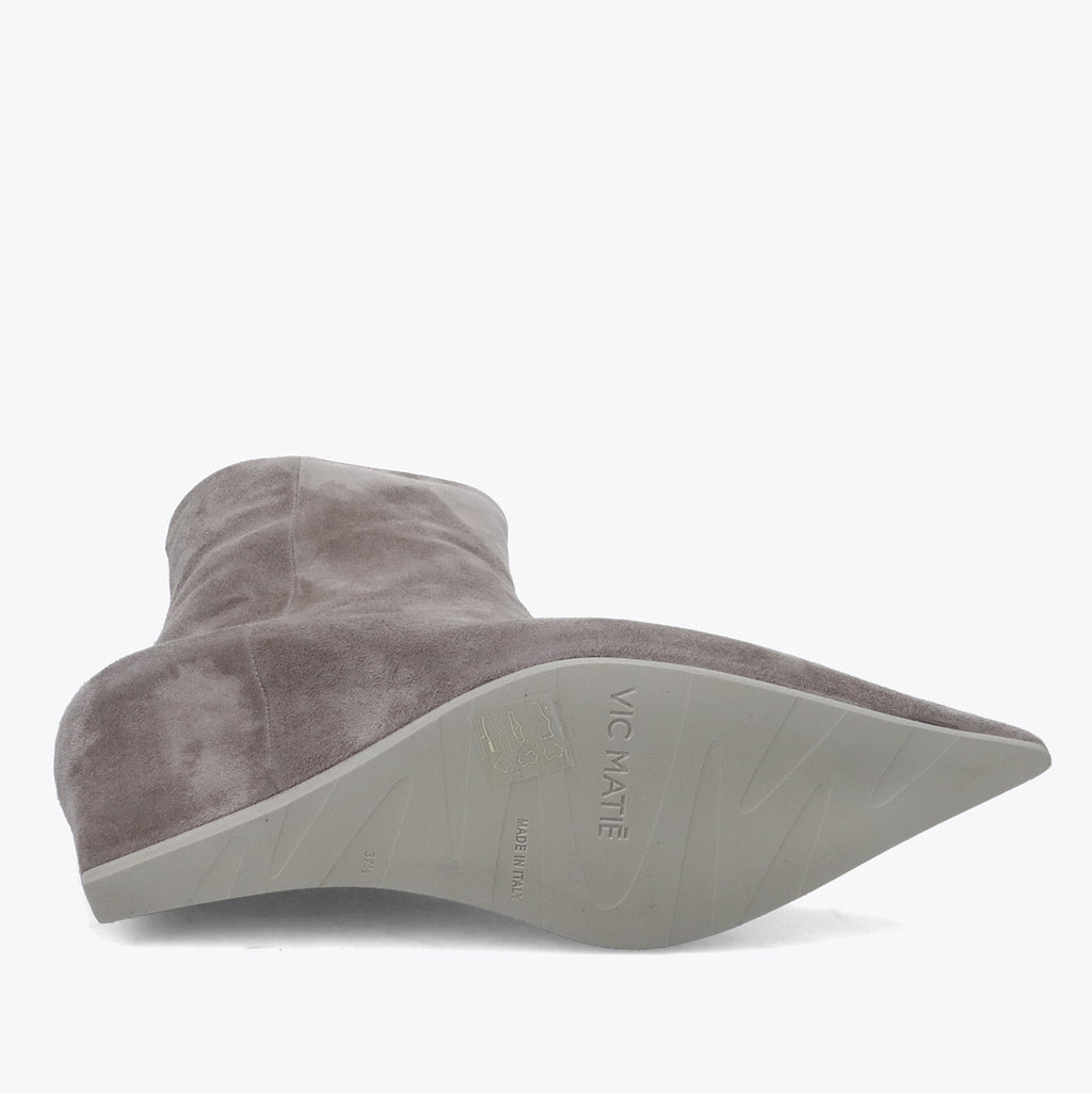 AI25---vic matie'---1F2550DHF16B180305_3_P
