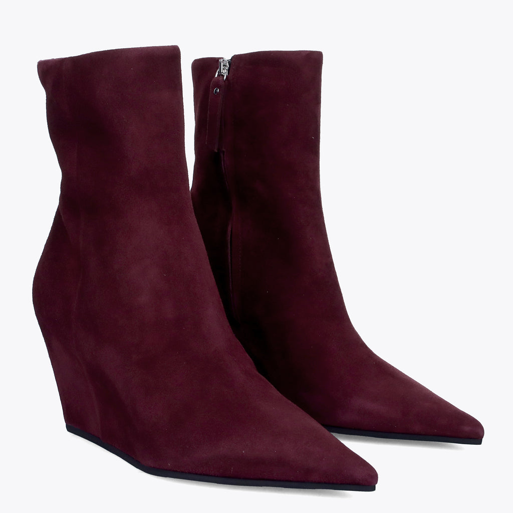 AI25---vic matie'---1F2550DHF16B180450_1_P