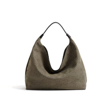 Plié hobo bag medium clay grey/black