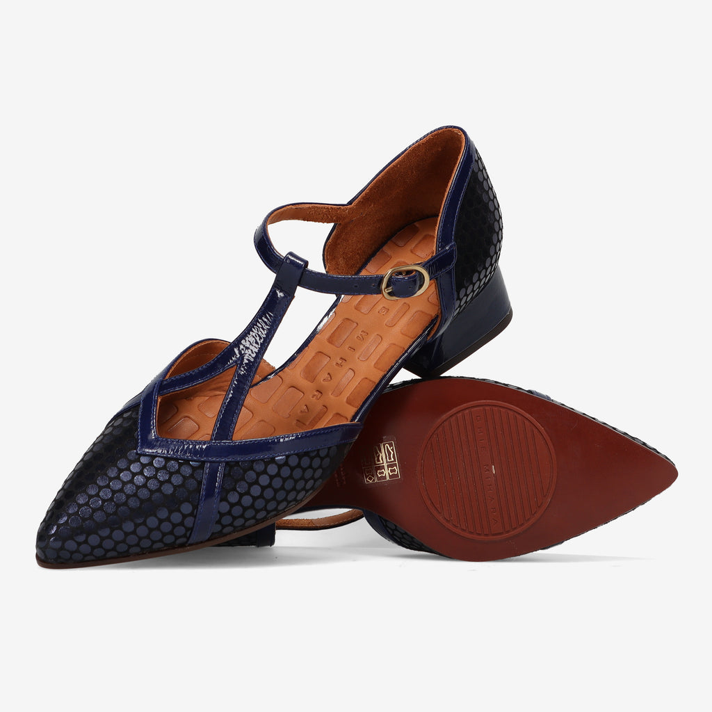 AI26---chie mihara---CM-HIDROW49MOONY NAVY_2_P