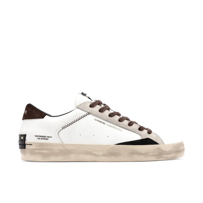 Crime London: Distressed City Herren-Sneakers aus weißem Leder und braunem Wildleder