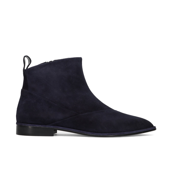 Napoleoni: Water-repellent grey suede ballerina flat with eyelets and lace