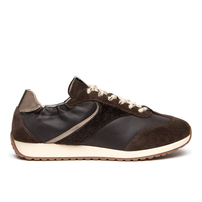NeroGiardini: Women's casual shoe in soft dark brown leather