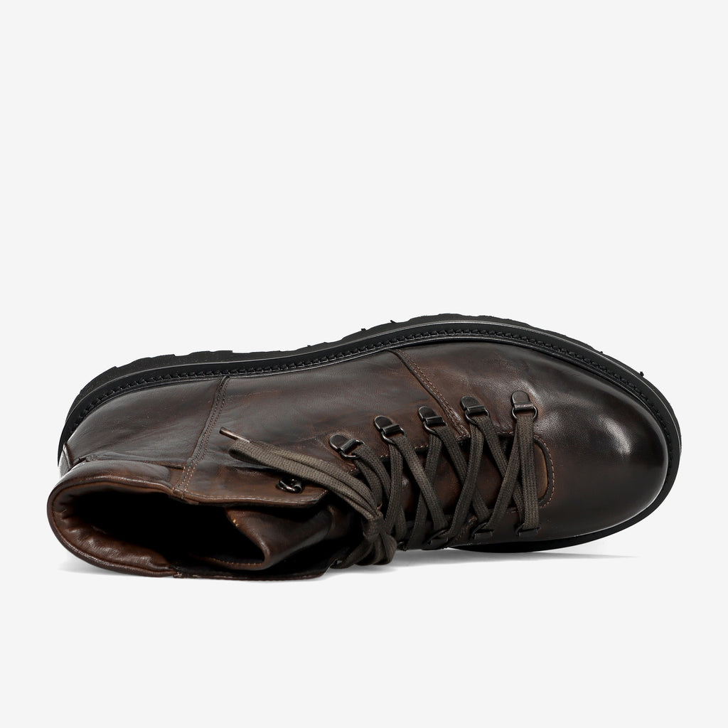 AI26---pawelks---22829CRUST BRANDY_2_P
