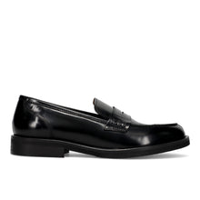 Penny Loafer aus gebürstetem Leder, Schwarz