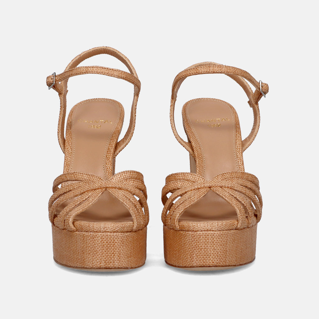 PE23---chantal---2002CAMEL_2_P
