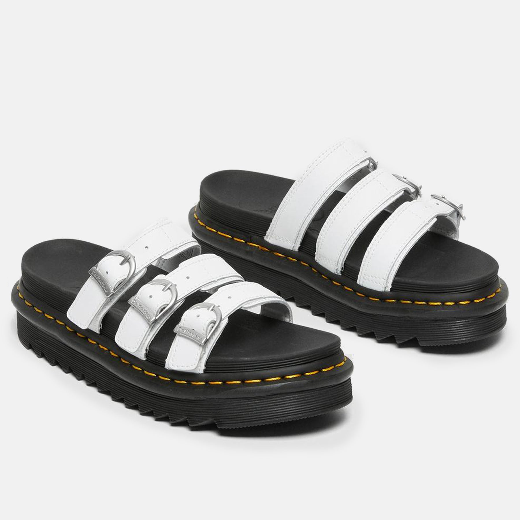 PE23---drmartens---BLAIRE SLIDEWHITE HYDRO LEATHER_1_P