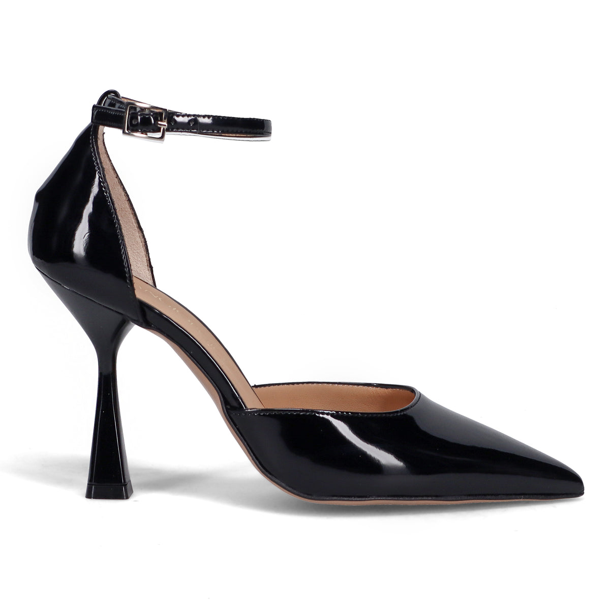PE23---sangiorgio---V28356VERNICE NERO