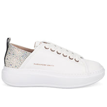 Baskets Alexander Smith Wembley en cuir blanc avec strass iris azur