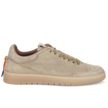 Zapatilla deportiva para hombre Barracuda Guga beige en ante sin forro