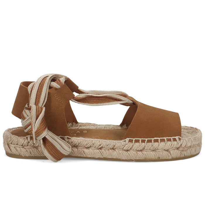 PE25---paloma barcelo---271701 AINTZASUEDE 11