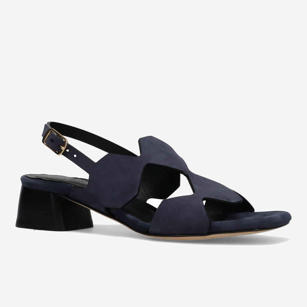 PE26---claudia peruzzini---2619NABUK JEANS_1_P