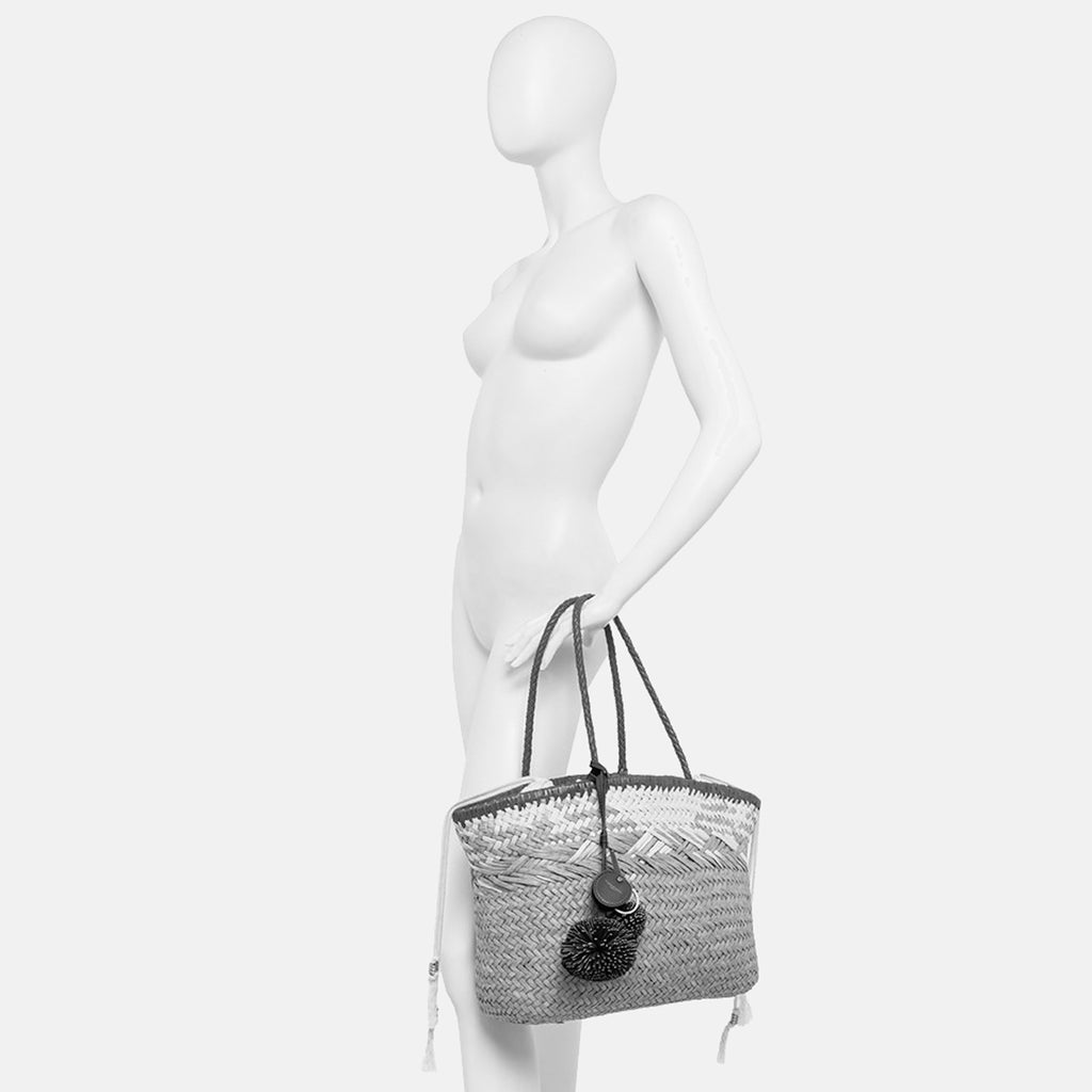 PE26---gianni chiarini---11312 COMM STRAWINT14366_5_P