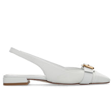 Slingback plat Napoleoni en cuir blanc lait avec boucle dorée